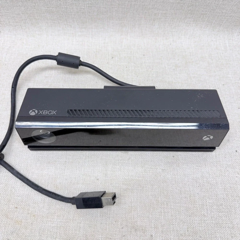 Microsoft Kinect for Xbox One Model 1520 Motion Sensor Camera Black